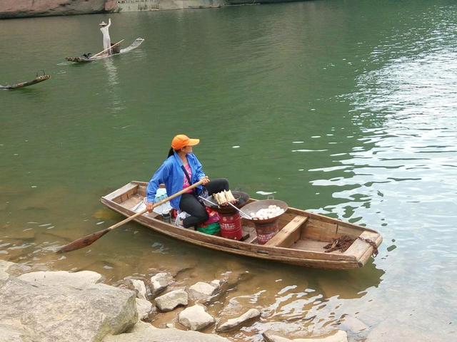 一個讓人流連忘返的旅行度假聖地——龍虎山