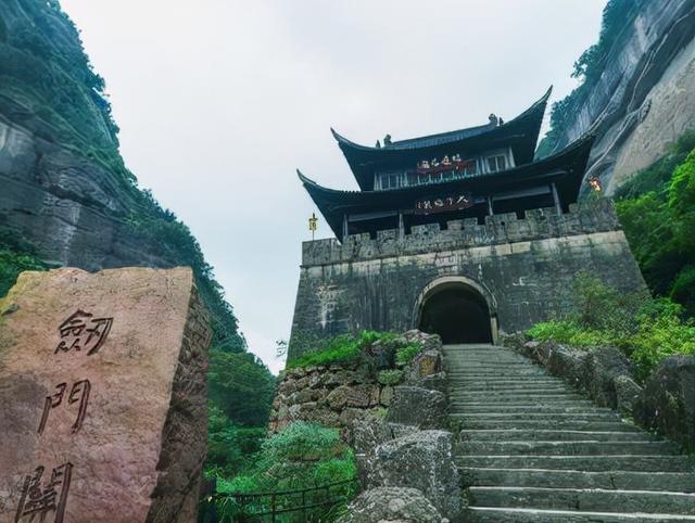四川有十二個5a景區，你都知道是哪些嗎？