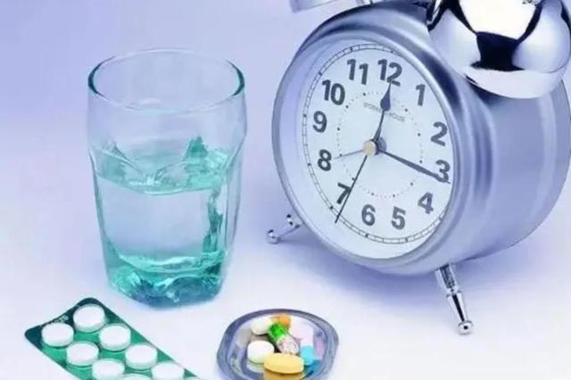 冬至时老年人要小心，心梗、脑梗容易发病，做好这4点，一冬平安