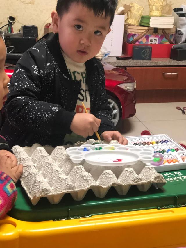 【校园动态】拾贰月Shi |小一班——“童趣风车里”创客课程故事