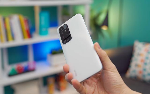 买安卓手机大有门道！贵的不一定就好用，关键要摸清楚这4点