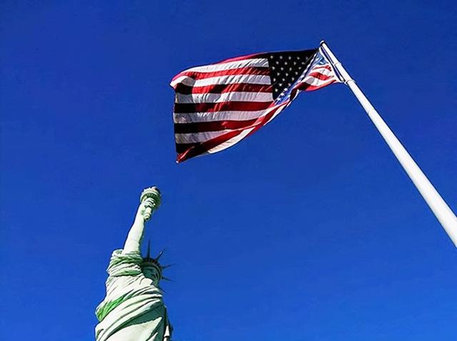 李显龙：濒危的亚洲世纪，危险的美中对抗