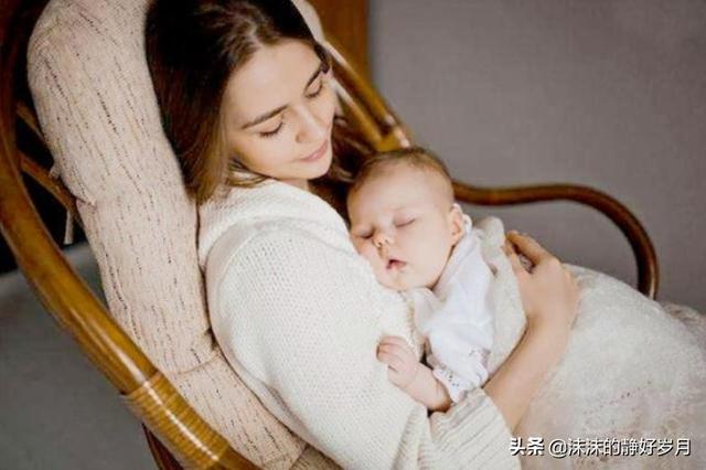 小宝贝初来乍到这个世界，所经历的艰难磨炼，妈妈要懂得哦