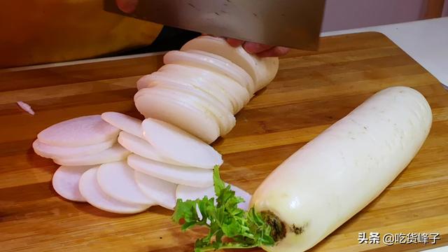 明日大雪，不懂规矩要吃亏！吃3白、3雪、3肉，做3事，健康过冬