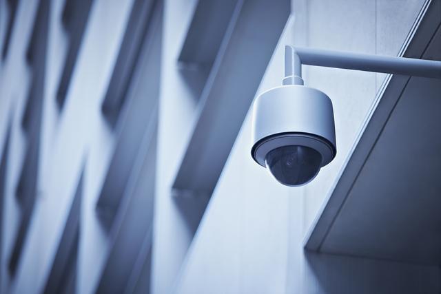 海康威视躺赚的日子过去了