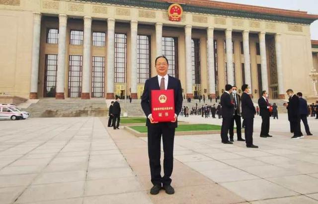 从原材料到成衣 实现“一键打印”