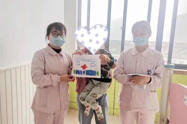 富阳5岁孩子反复高热进了医院，医生：非常凶险