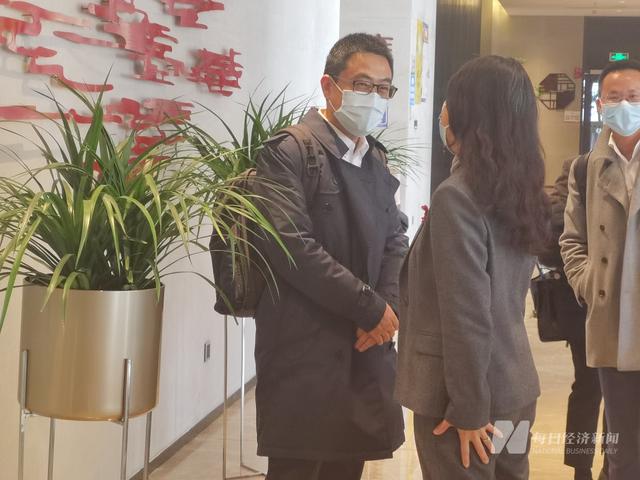 医保谈判第二日重头戏上演：明星抗癌药PD-1终于登上谈判桌，二级市场已闻风先涨