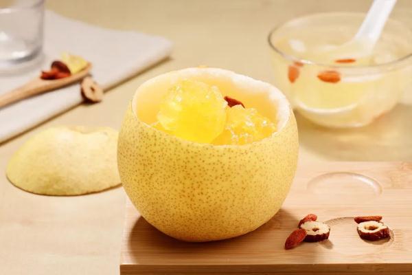 现在吃“一花一果”，润肺降火好过冬，便宜又好吃