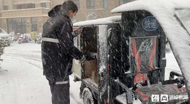 41岁快递员“小姐姐”的超忙双十一：每天奔波14小时，暴雪天曾用热水烫开车锁继续配送