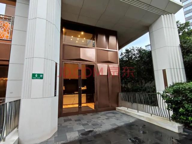 总价1.75亿元，单价26万，上海顶级豪宅成交！买家背后是A股巨富，父子身家超百亿