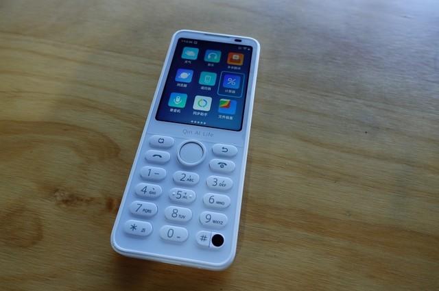 小米旗下多亲F21学生手机评测，569元家长最好的选择