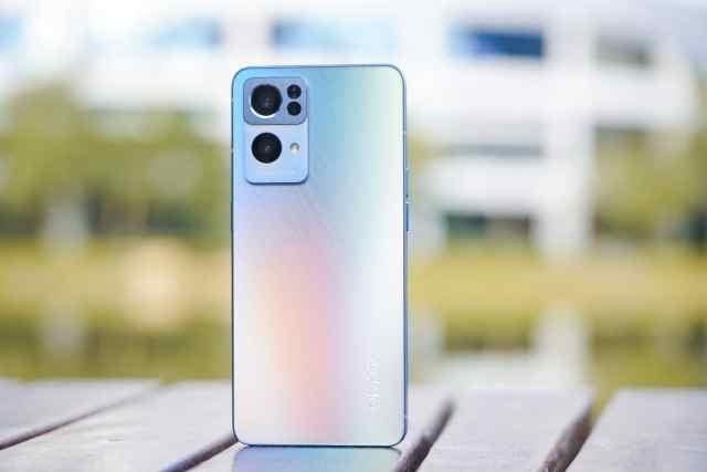 谁说直角设计没有好手感？OPPO Reno7 Pro有话要说