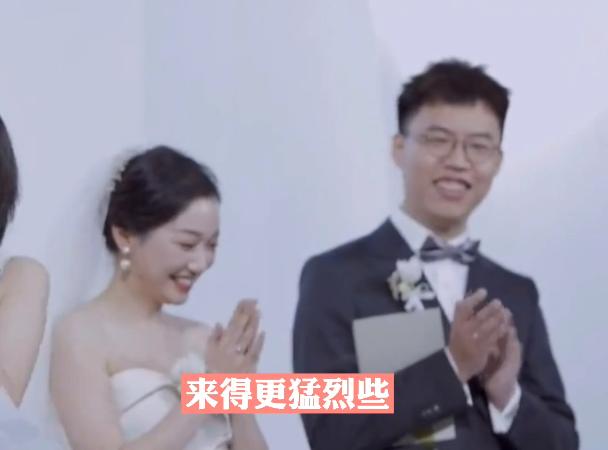 曾拆散早恋学生的班主任，十几年后被邀请当证婚人：被幸福狠狠地打了脸