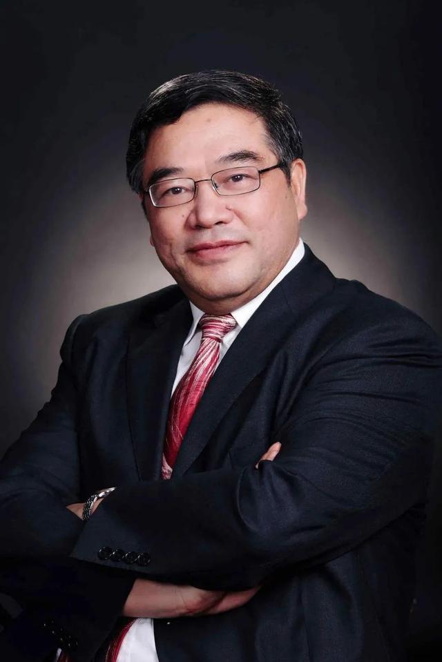 朱永新：人工智能时代，我们究竟应该学什么？