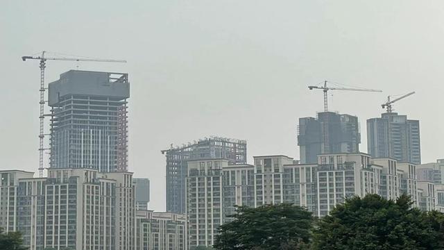 宝能兑付内讧乌龙 公司称将持续出售资产还债