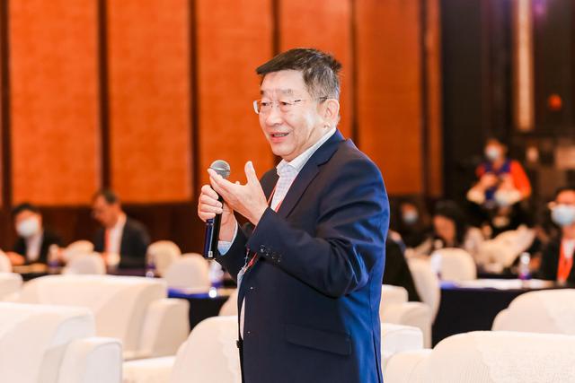 专访李述汤院士：中国科技要引领世界，一定要把纳米科技做好