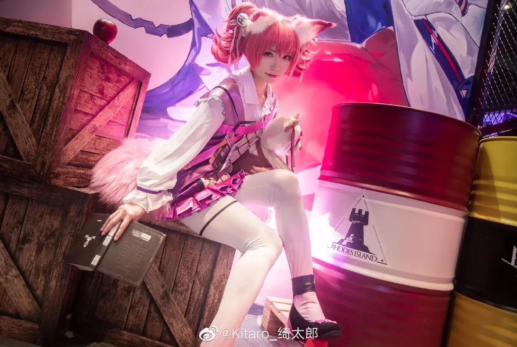 cosplay – 《明日方舟》巫恋(@Kitaro_绮太郎)，粉毛兽耳娘真nice_图片 No.4