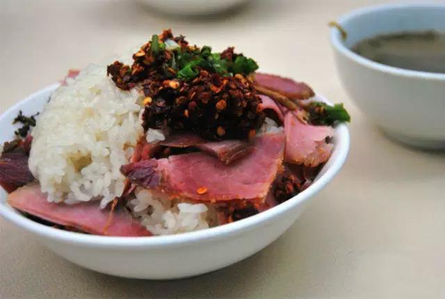 从贵A吃到贵J，贵州9个市州的美食把这条微信撑撑撑撑炸了！
