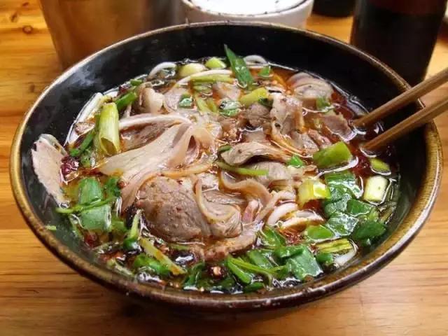 从贵A吃到贵J，贵州9个市州的美食把这条微信撑撑撑撑炸了！