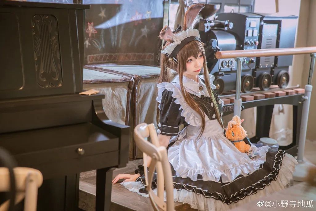 cosplay-《明日方舟》阿米娅 外派任务（@小野寺地瓜），兔耳女仆好可爱！_图片 No.7