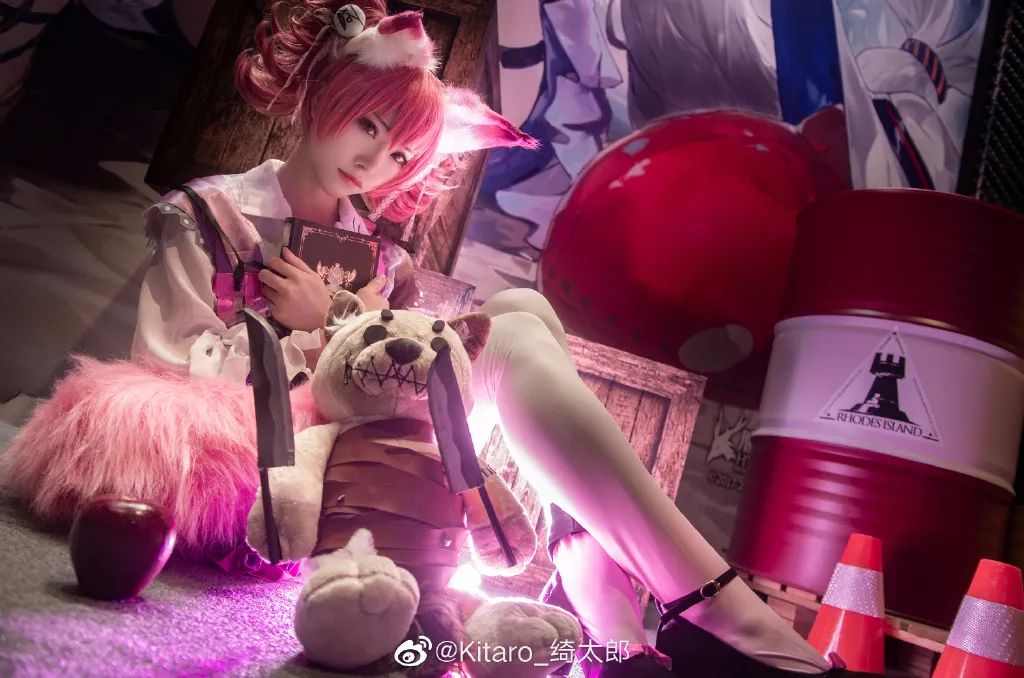 cosplay – 《明日方舟》巫恋(@Kitaro_绮太郎)，粉毛兽耳娘真nice_图片 No.6