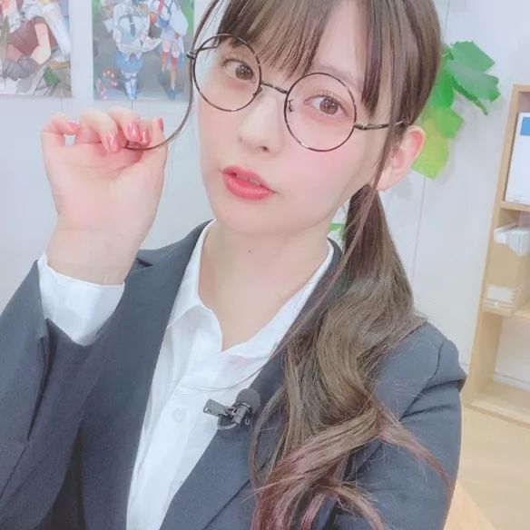 妹子写真 -美女声优上坂堇近日美照，这样的政委你喜欢吗？_图片 No.4