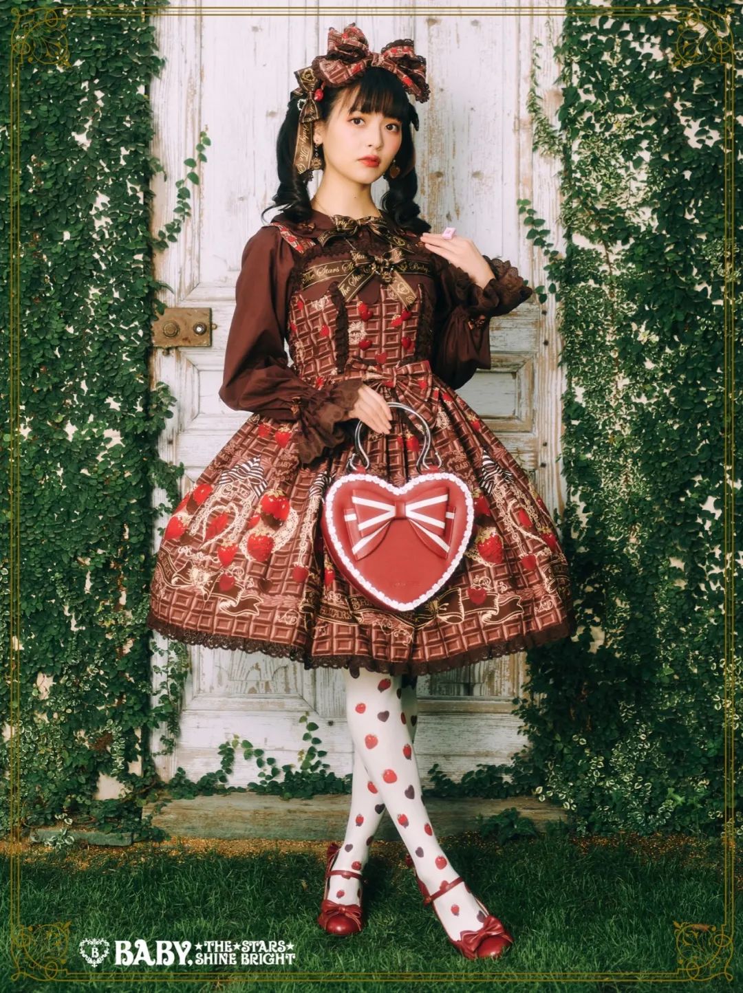 妹子写真 -美女声优上坂堇近日美照，这样的政委你喜欢吗？_图片 No.16
