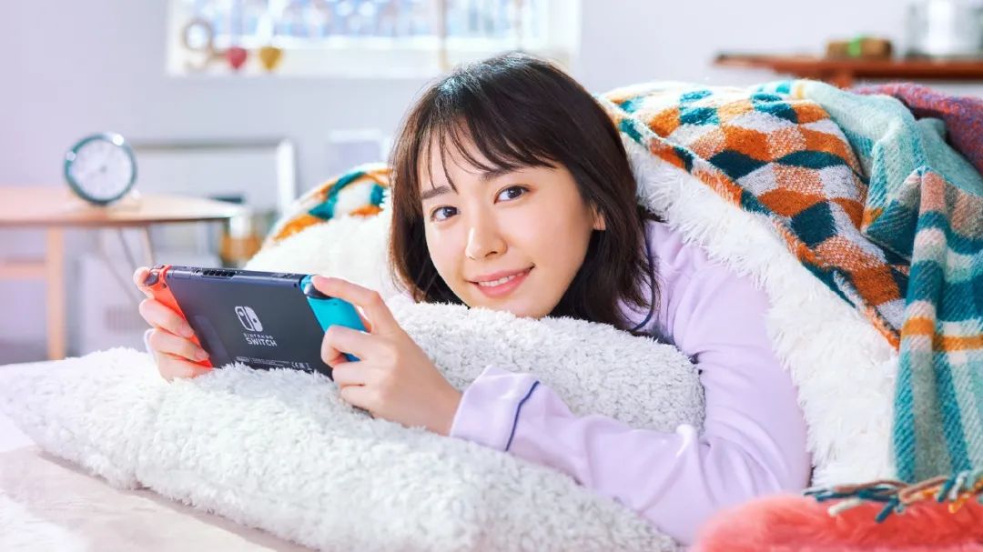 妹子写真- 宅男女神新垣结衣和迪丽热巴。你更喜欢哪位呢？_图片 No.19