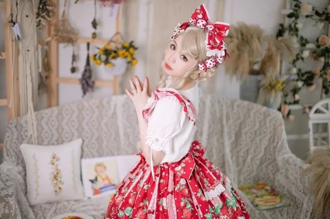 妹子摄影 – 草莓味的Lolita少女，甜美又优雅_图片 No.7