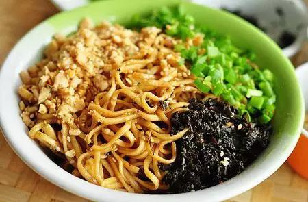 从贵A吃到贵J，贵州9个市州的美食把这条微信撑撑撑撑炸了！