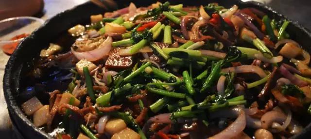 从贵A吃到贵J，贵州9个市州的美食把这条微信撑撑撑撑炸了！