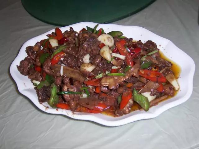 从贵A吃到贵J，贵州9个市州的美食把这条微信撑撑撑撑炸了！