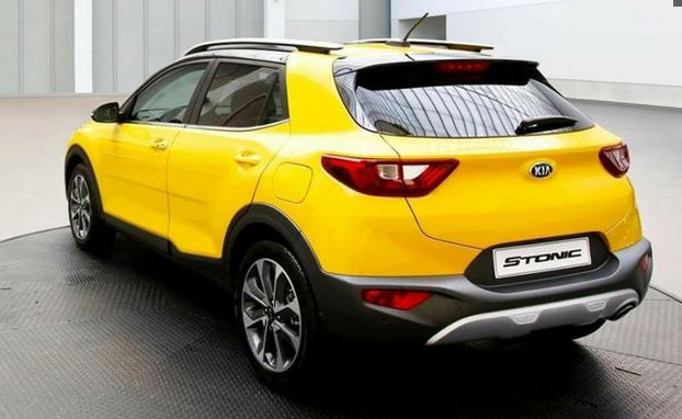 起亚推出小型suv,黄色车身活泼灵动,适合女生驾驶