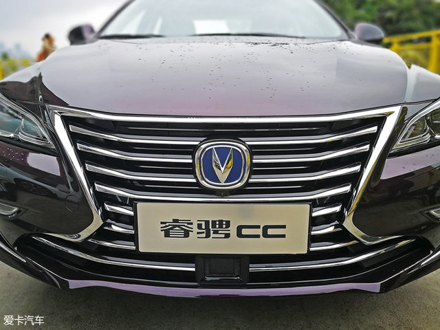 国产轿跑来袭 实拍长安睿骋CC