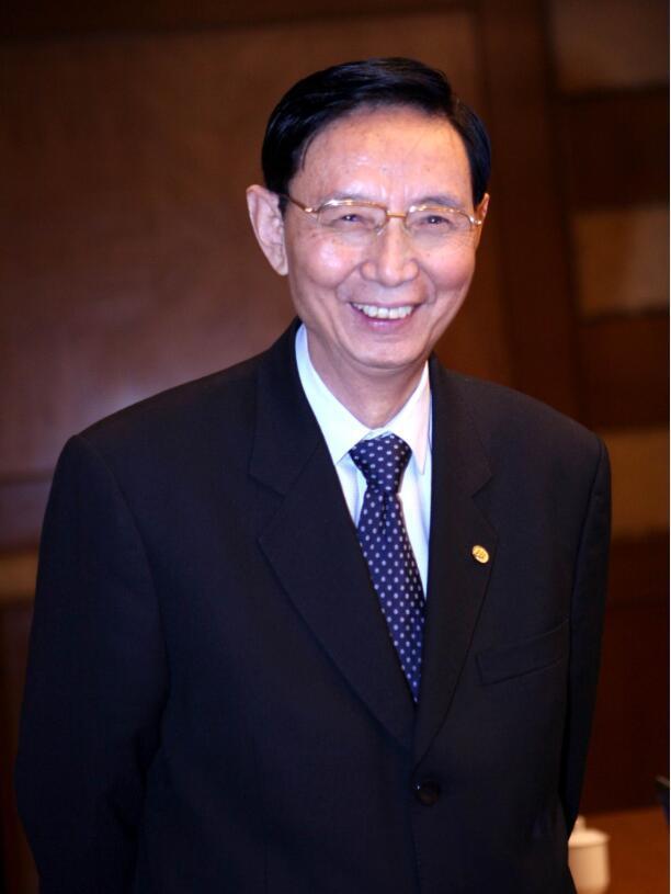 力帆股份董事长尹明善：为实现中国梦奋力扬帆