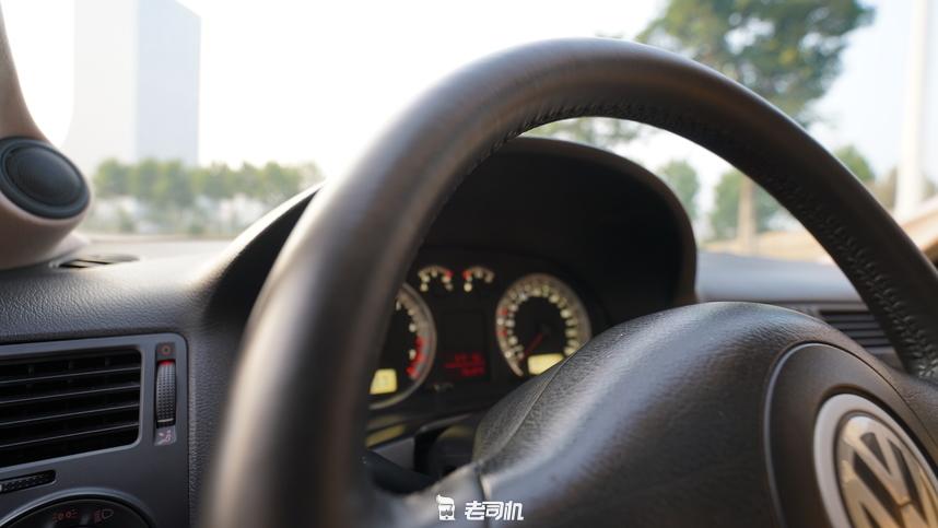 开了44万公里的大众老宝来，竟然还和新车一样！你见过吗？
