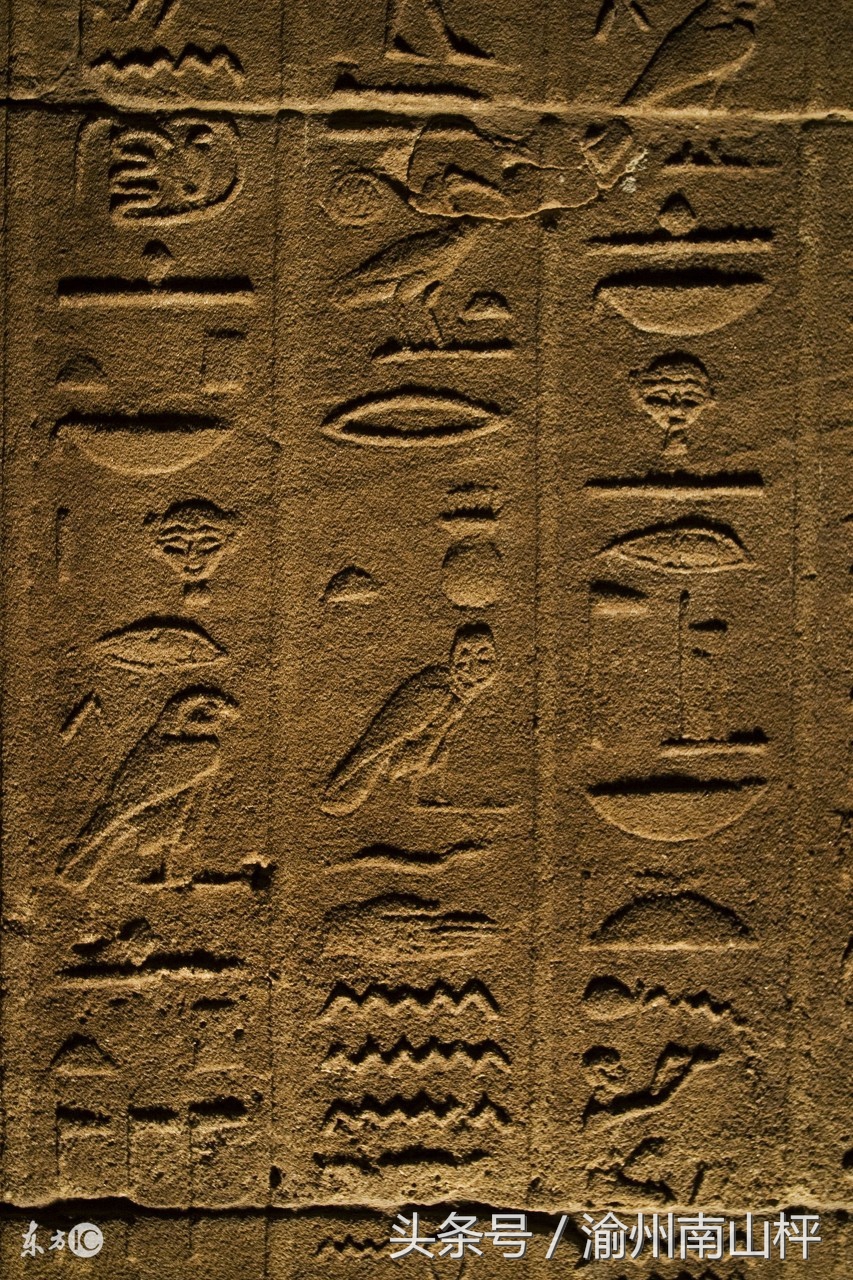 大学英语精读第三版第一册（我的语言文字类藏书目录）