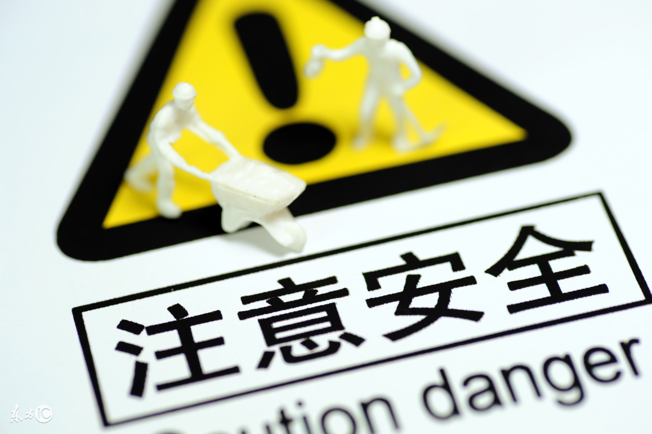 关于汽车急刹车时出现的咔咔异响 科普一下