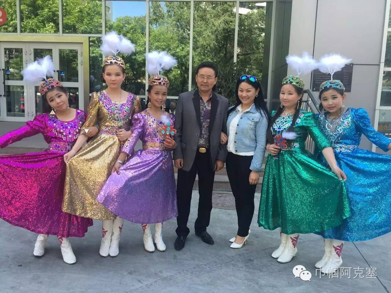基层｜阿克塞县小学组队赴新疆电视台录制哈萨克语儿童“六一”特别节目