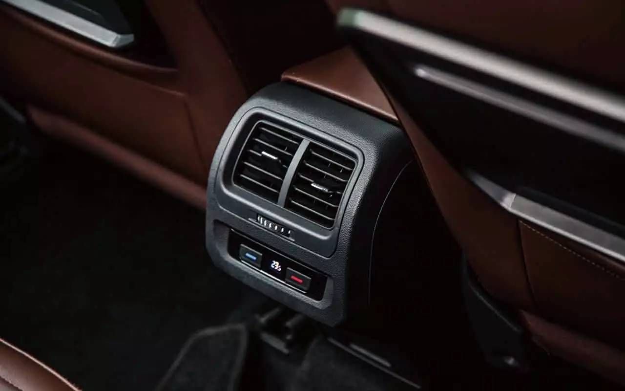有容乃大 试驾上汽大众2016款 途安L 280TSI 自动豪华版