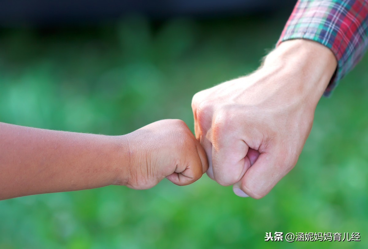 孩子写作业拖拉磨蹭，家长别只知道催，不如试试这个方法，很有效