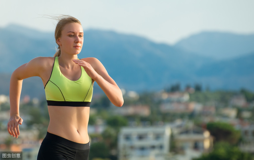 每天1小時跑步，與1小時力量訓練的人，1年後運動效果哪種好？