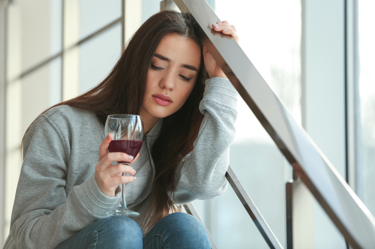 女人喝酒对身体有什么好处和坏处