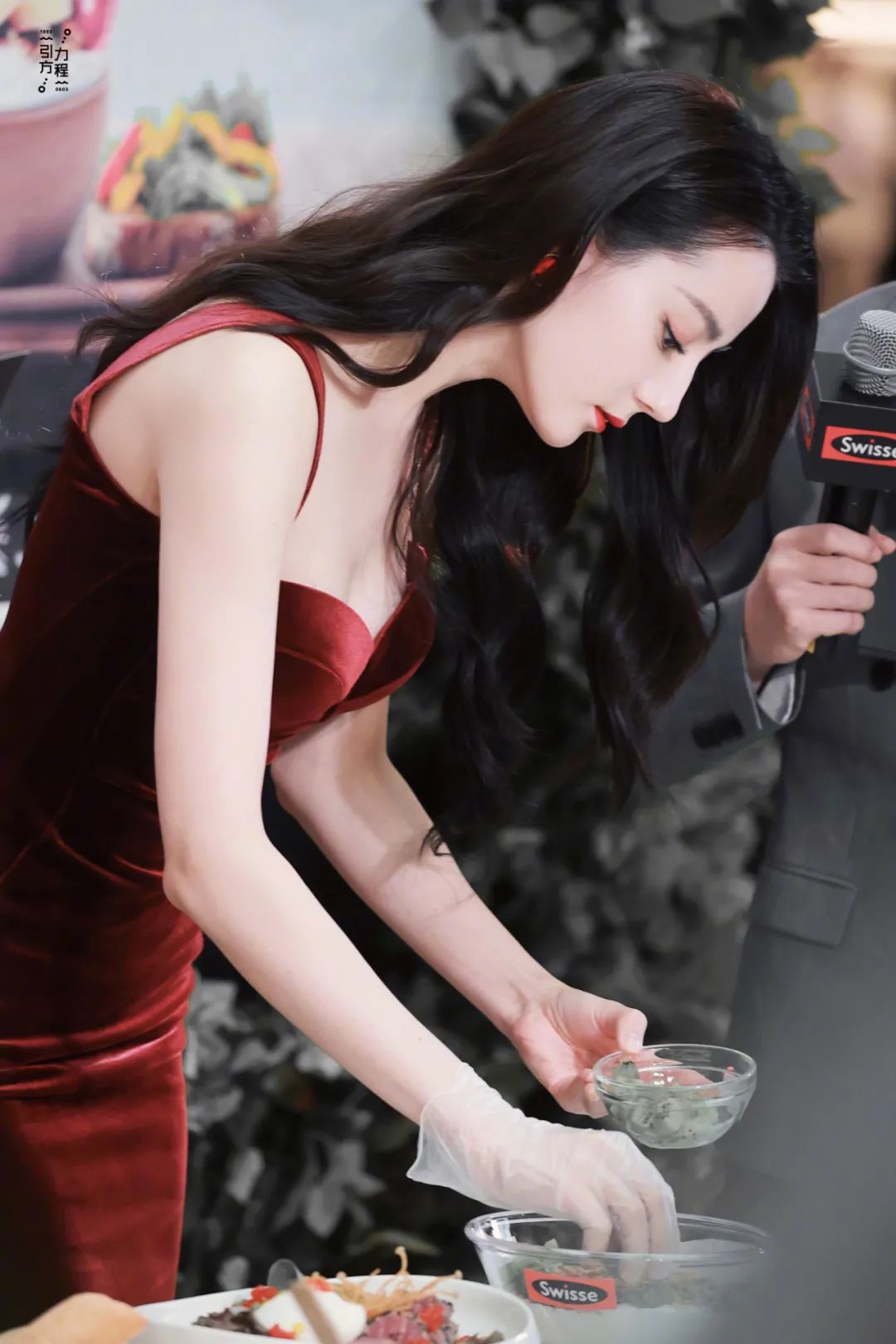 妹子写真 – 迪丽热巴和江疏影，你喜欢哪位美少女呢？_图片 No.2