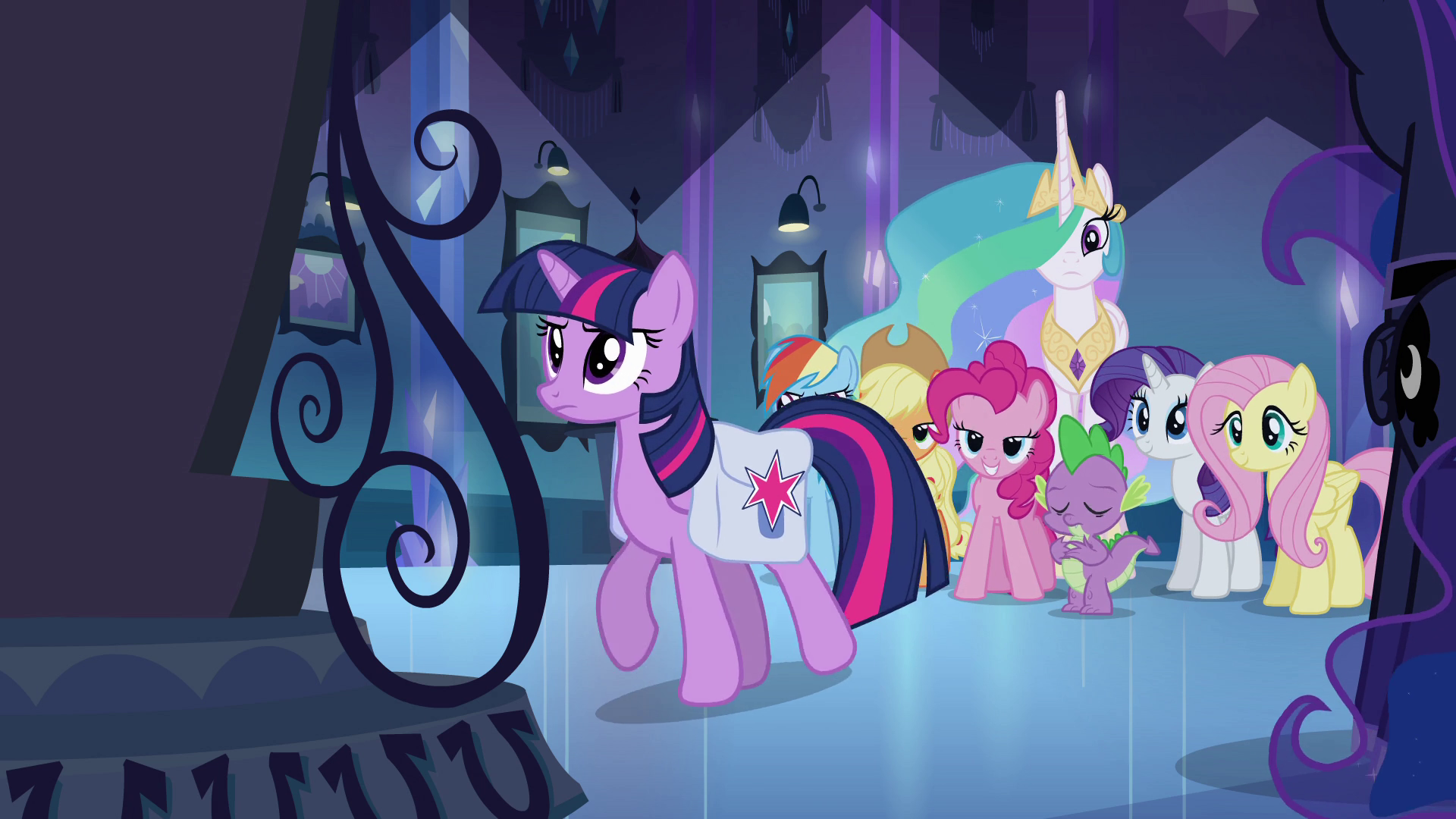 Twilight_about_to_go_through_the_mirror_EG.png