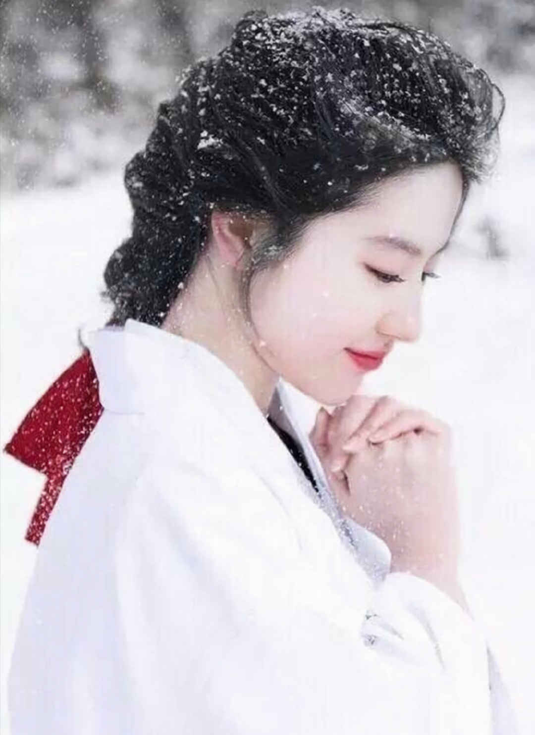妹子写真 -童年女神刘亦菲和Angelababy杨颖，你觉得谁更胜一筹呢？_图片 No.3