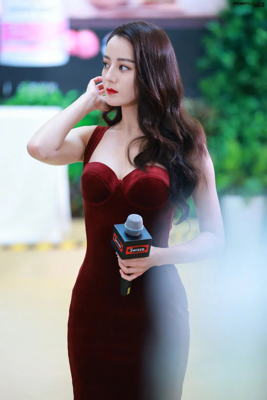 妹子写真 – 迪丽热巴和江疏影，你喜欢哪位美少女呢？_图片 No.4