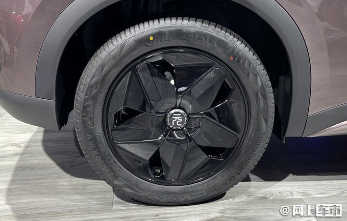 比亚迪元PLUS正式发布！续航510km 预计13万起售