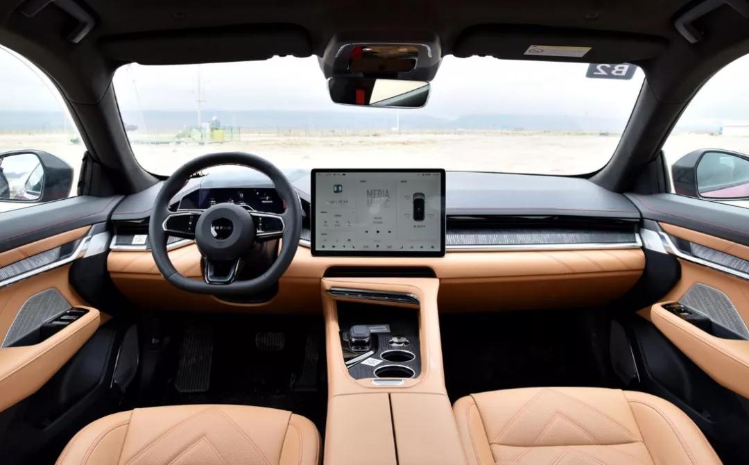 全新一代路虎揽胜官图曝光；赛那SIENNA将于10月30日正式上市